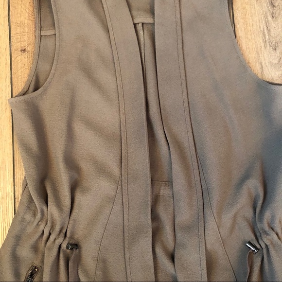 Maurices vest - Picture 5 of 6